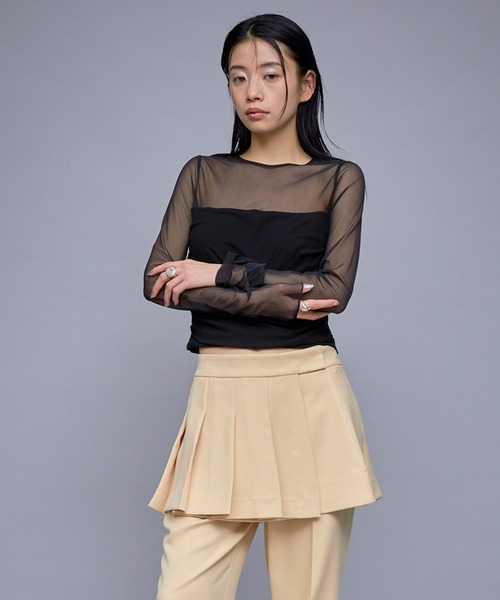THINGS THAT MATTER（シングス ザット マター）の「THINGS THAT MATTER SHEER & DRAPE RIB TOPS（その他トップス・レディース・ベージュ/ブラック・FREE）」の15枚目の写真