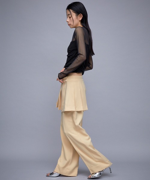 THINGS THAT MATTER（シングス ザット マター）の「THINGS THAT MATTER SHEER & DRAPE RIB TOPS（その他トップス・レディース・ベージュ/ブラック・FREE）」の14枚目の写真