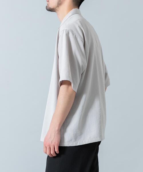 URBAN RESEARCH ROSSO MEN（アーバンリサーチロッソメン）の「『WEB限定』『セットアップ対応/XLサイズあり』リネンライクオープンカラー半袖オーバーシャツ（シャツ/ブラウス・メンズ・ライトグレー/ネイビー/ブラック・MEDIUM/X-LARGE/LARGE）」の5枚目の写真
