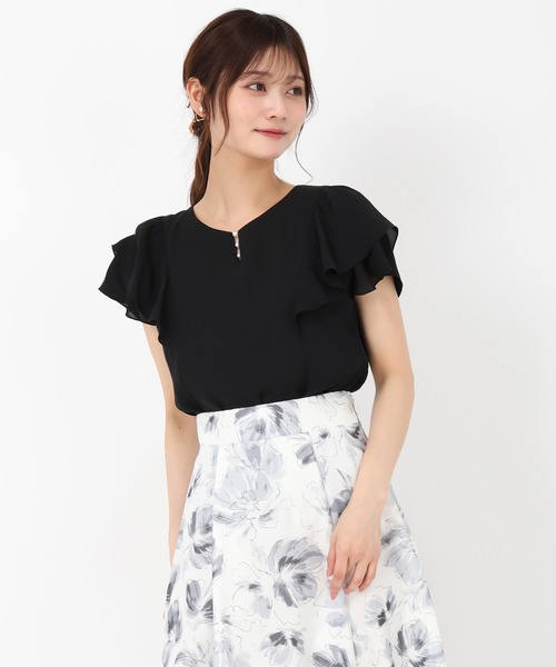 MISCH MASCH(ミッシュマッシュ)の「パールダブルフリル袖ブラウス(シャツ/ブラウス・レディース・ブラック/ブルー/ラベンダー/ホワイト/ライトグリーン・フリ-)」の16枚目の写真