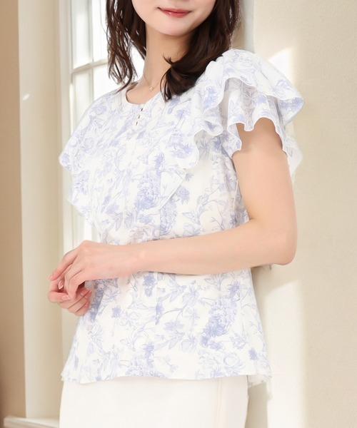 MISCH MASCH（ミッシュマッシュ）の「パールダブルフリル袖ブラウス（シャツ/ブラウス・レディース・ブラック/ブルー/ラベンダー/ホワイト/ライトグリーン・ﾌﾘ-）」の8枚目の写真