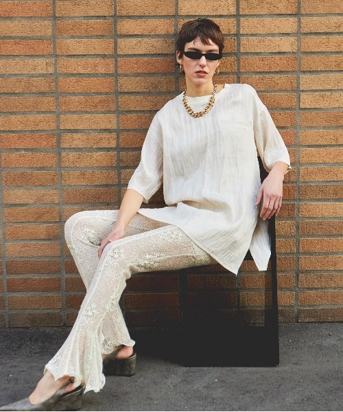 MAISON SPECIAL(メゾンスペシャル)の「Ruffle Hem Flare Pants/ラッフルヘムフレアパンツ(その他パンツ・レディース・アイボリー/ブラック/グレー・36/38)」の8枚目の写真