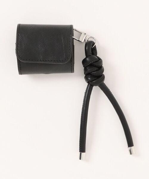 Fun & Daily(ファンアンドデイリー)の「PU Leather Strap AirPods 4 Case エアポッズ4(ヘッドフォン/イヤホン・レディース・ブラック/ブラウン・FREE)」の1枚目の写真