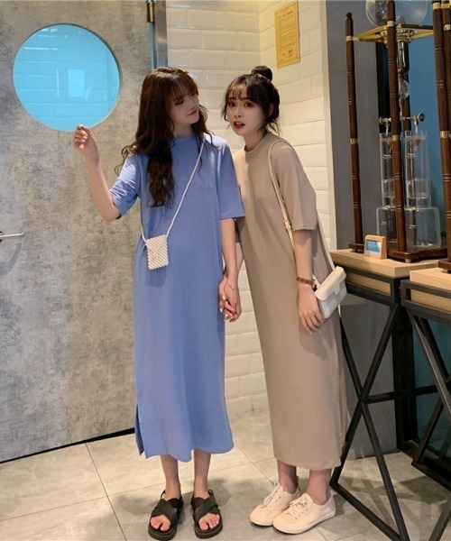 LETee(レティー)の「サイドスリット ティーシャツワンピース(Tシャツ/カットソー・レディース・モカ/ブラック/ブルー・FREE)」の6枚目の写真