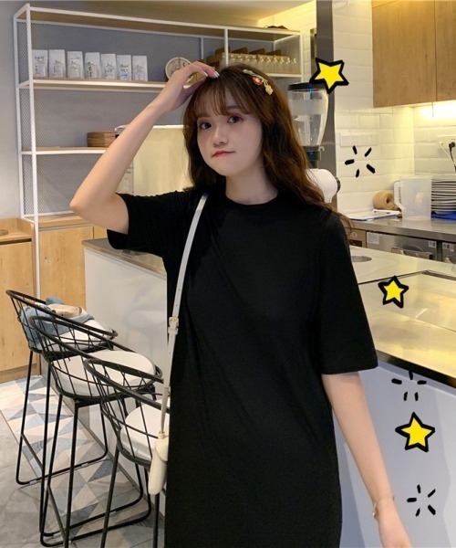 LETee(レティー)の「サイドスリット ティーシャツワンピース(Tシャツ/カットソー・レディース・モカ/ブラック/ブルー・FREE)」の15枚目の写真