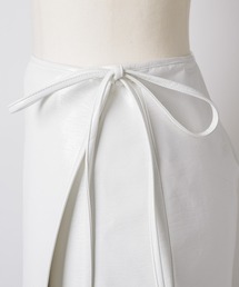 igi | SLICK WRAP SKIRT / エナメルレザーライク巻きスカート(スカート)