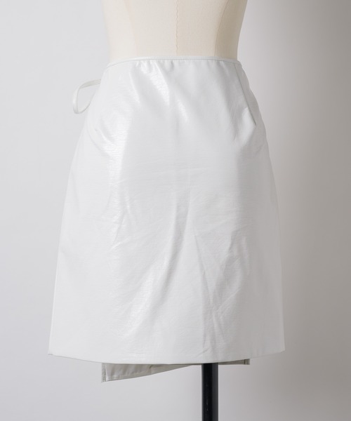 セール】SLICK WRAP SKIRT / エナメルレザーライク巻きスカート