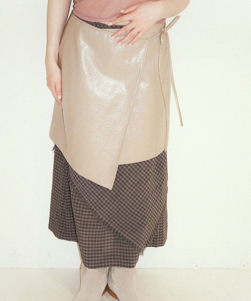セール】SLICK WRAP SKIRT / エナメルレザーライク巻きスカート
