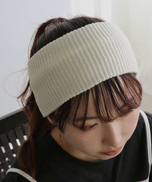 colleca la（コレカラ）の「ざっくりリブニットヘアバンド/ターバン（ヘアバンド・レディース・グレー/アイボリー/ブラック・FREE）」の8枚目の写真