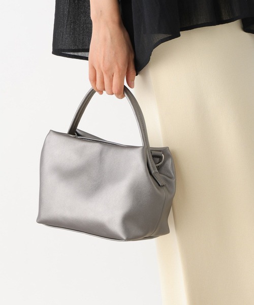 LEPSIM（レプシィム）の「フェイクレザーソフトミニバッグ　328002（ショルダーバッグ・レディース・ガンメタ/ブラック・ONE SIZE）」の10枚目の写真