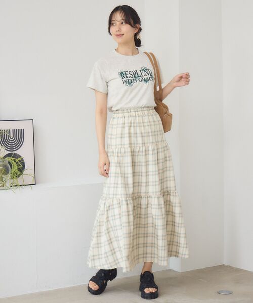 RETRO GIRL(レトロガール)の「花刺繍チビTEE(Tシャツ/カットソー・レディース・ライトグレー/ブラック/オフホワイト・FREE)」の18枚目の写真