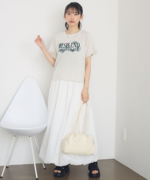 RETRO GIRL(レトロガール)の「花刺繍チビTEE(Tシャツ/カットソー・レディース・ライトグレー/ブラック/オフホワイト・FREE)」の10枚目の写真