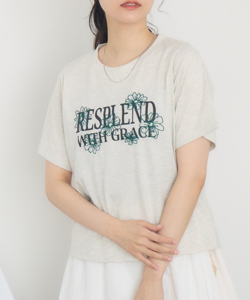RETRO GIRL(レトロガール)の「花刺繍チビTEE(Tシャツ/カットソー・レディース・ライトグレー/ブラック/オフホワイト・FREE)」の3枚目の写真
