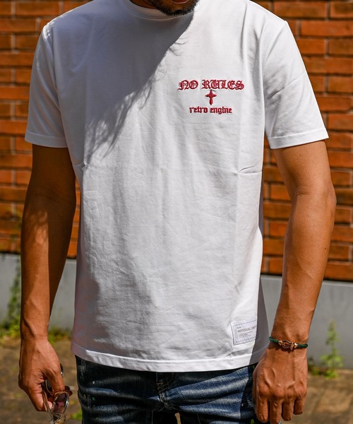 adamsJUGGLER(アダムスジャグラー)の「RTEGレッド/Cティー(Tシャツ/カットソー・メンズ・ホワイト/ブラック・S/M/L/XL/XXL)」の12枚目の写真