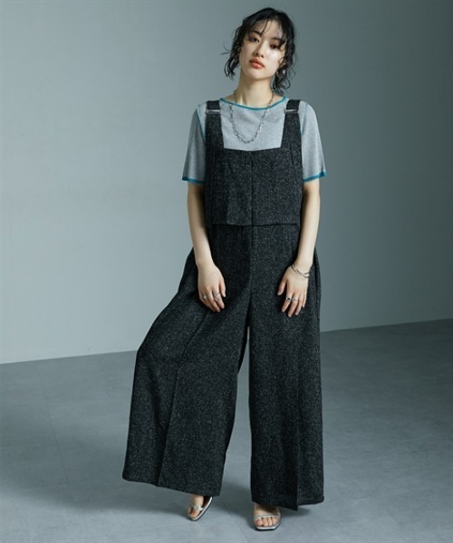 Soiunique（スワユニーク）の「サマーツイード素材ドレープサロペットワイドパンツ ［Soiunique］（つなぎ/オールインワン・レディース・ブラック/グレー・FREE）」の5枚目の写真