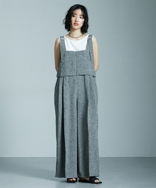 Soiunique（スワユニーク）の「サマーツイード素材ドレープサロペットワイドパンツ ［Soiunique］（つなぎ/オールインワン・レディース・ブラック/グレー・FREE）」の15枚目の写真