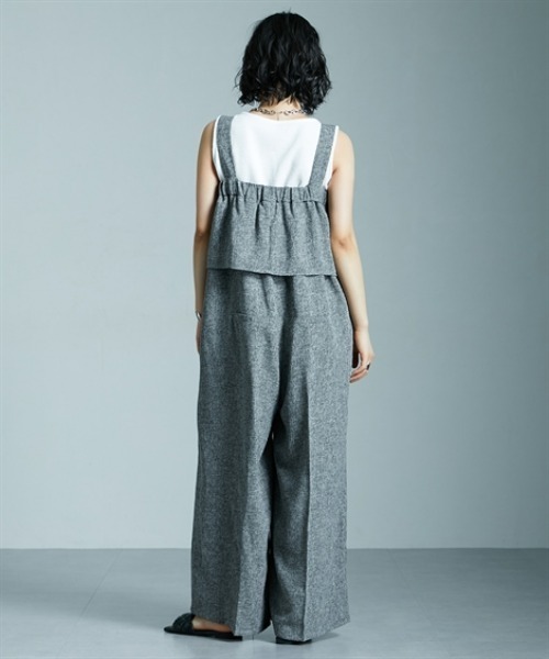 Soiunique（スワユニーク）の「サマーツイード素材ドレープサロペットワイドパンツ ［Soiunique］（つなぎ/オールインワン・レディース・ブラック/グレー・FREE）」の17枚目の写真