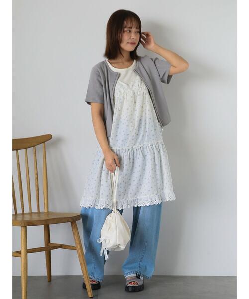 ehka sopo（エヘカソポ）の「◎小花柄ミニキャミワンピース（ワンピース・レディース・ベージュ/ブラック/オフホワイト・F）」の6枚目の写真