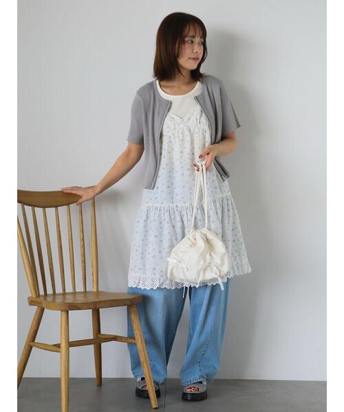 ehka sopo（エヘカソポ）の「◎小花柄ミニキャミワンピース（ワンピース・レディース・ベージュ/ブラック/オフホワイト・F）」の5枚目の写真