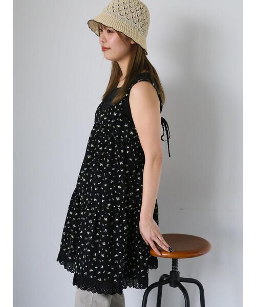 ehka sopo（エヘカソポ）の「◎小花柄ミニキャミワンピース（ワンピース・レディース・ベージュ/ブラック/オフホワイト・F）」の20枚目の写真