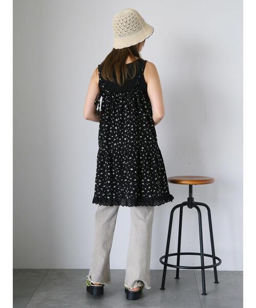 ehka sopo（エヘカソポ）の「◎小花柄ミニキャミワンピース（ワンピース・レディース・ベージュ/ブラック/オフホワイト・F）」の16枚目の写真