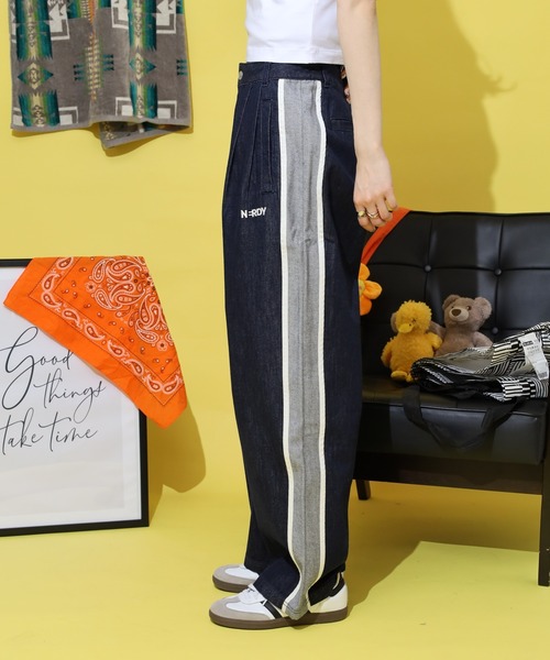 NERDY(ノルディ)の「サイドラインワイドデニムパンツ(デニムパンツ・メンズ・ネイビー/ブラック・L/M/S)」の8枚目の写真