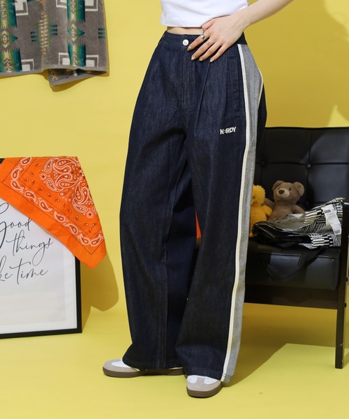 NERDY(ノルディ)の「サイドラインワイドデニムパンツ(デニムパンツ・メンズ・ネイビー/ブラック・L/M/S)」の3枚目の写真