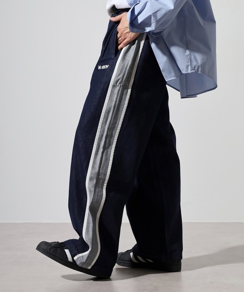 NERDY(ノルディ)の「サイドラインワイドデニムパンツ(デニムパンツ・メンズ・ネイビー/ブラック・L/M/S)」の14枚目の写真