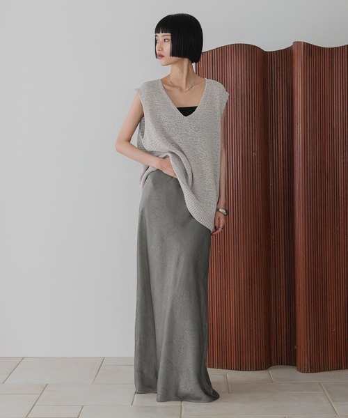 LOWRYS FARM（ローリーズファーム）の「テープヤーンオーバーベスト　574808（ベスト・レディース・ブラック/アイボリー/グレー・FREE）」の19枚目の写真