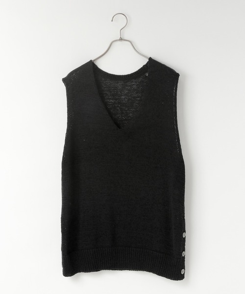 LOWRYS FARM（ローリーズファーム）の「テープヤーンオーバーベスト　574808（ベスト・レディース・ブラック/アイボリー/グレー・FREE）」の4枚目の写真