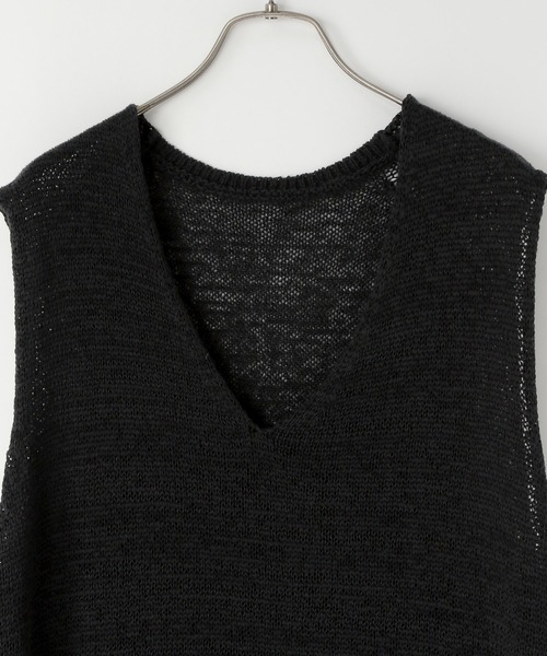 LOWRYS FARM（ローリーズファーム）の「テープヤーンオーバーベスト　574808（ベスト・レディース・ブラック/アイボリー/グレー・FREE）」の6枚目の写真