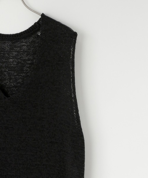 LOWRYS FARM（ローリーズファーム）の「テープヤーンオーバーベスト　574808（ベスト・レディース・ブラック/アイボリー/グレー・FREE）」の7枚目の写真