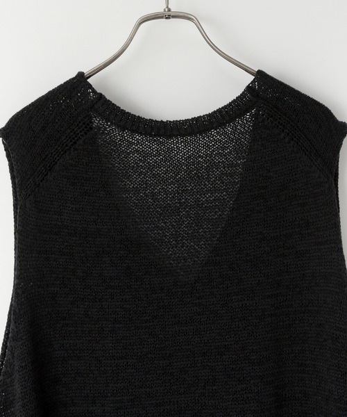 LOWRYS FARM（ローリーズファーム）の「テープヤーンオーバーベスト　574808（ベスト・レディース・ブラック/アイボリー/グレー・FREE）」の9枚目の写真