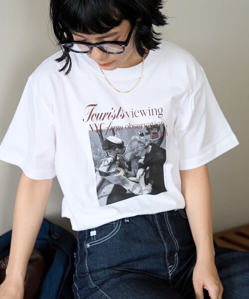 FREAK'S STORE(フリークスストア)の「Autumn Girls photo Tシャツ/フォトTシャツ(Tシャツ/カットソー・レディース・ブラウン/オフホワイト/ラベンダー・フリ-)」の1枚目の写真