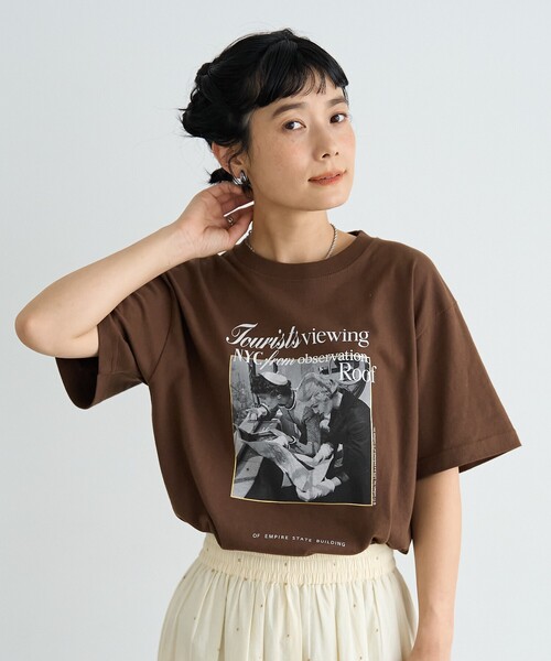 FREAK'S STORE(フリークスストア)の「Autumn Girls photo Tシャツ/フォトTシャツ(Tシャツ/カットソー・レディース・ブラウン/オフホワイト/ラベンダー・フリ-)」の7枚目の写真