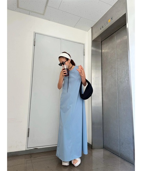 TRUNC(トランクエイティーエイト)の「Ice Touch Back Open Dress(ワンピース・レディース・ブラック/ブルー/ベージュ・FREE)」の9枚目の写真