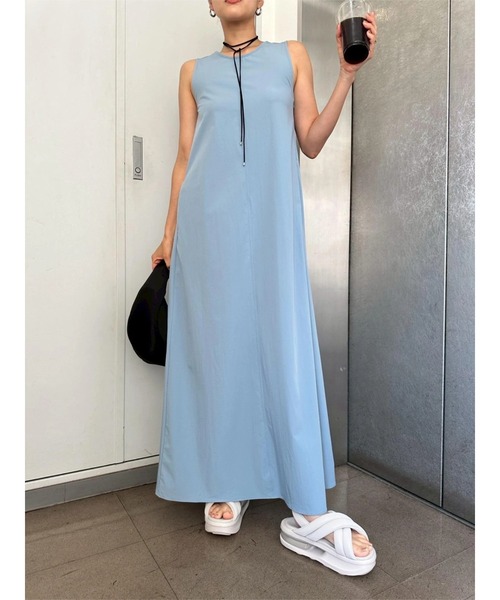 TRUNC(トランクエイティーエイト)の「Ice Touch Back Open Dress(ワンピース・レディース・ブラック/ブルー/ベージュ・FREE)」の12枚目の写真