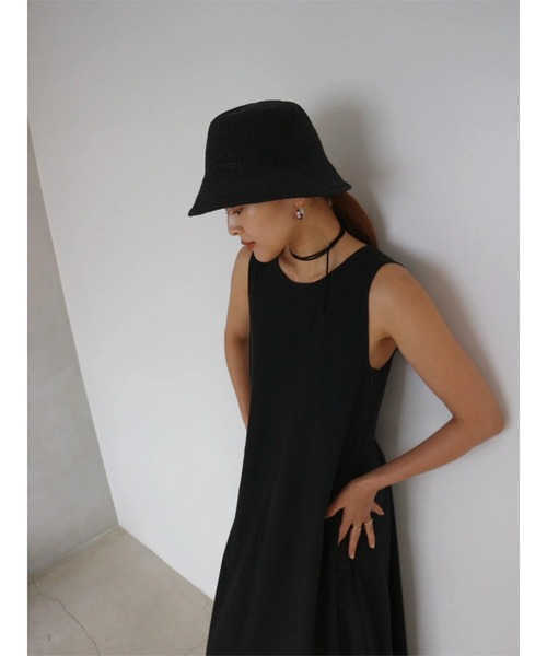 TRUNC(トランクエイティーエイト)の「Ice Touch Back Open Dress(ワンピース・レディース・ブラック/ブルー/ベージュ・FREE)」の17枚目の写真