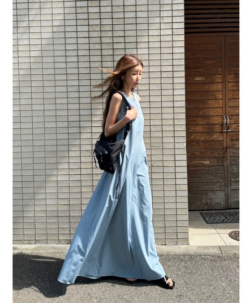 TRUNC(トランクエイティーエイト)の「Ice Touch Back Open Dress(ワンピース・レディース・ブラック/ブルー/ベージュ・FREE)」の7枚目の写真