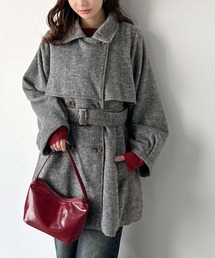 mily bilet(ミウィビレット)の【mily bilet】どの角度から見てもかわいく冬のスタイルを格上げ。フェザーショートシャギーバックル使いコート(ミドル丈)(トレンチコート)