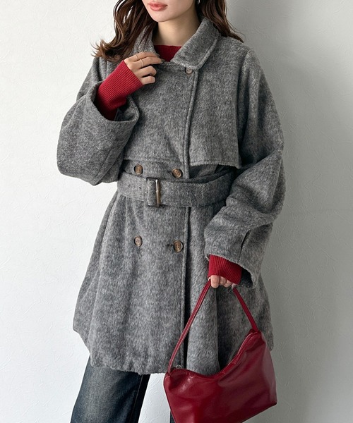 mily bilet(ミウィビレット)の「【mily bilet】どの角度から見てもかわいく冬のスタイルを格上げ。フェザーショートシャギーバックル使いコート(ミドル丈)(ステンカラーコート・レディース・ブラック/グレー/アイボリー・LARGE/MEDIUM/SMALL/X-LARGE)」の21枚目の写真