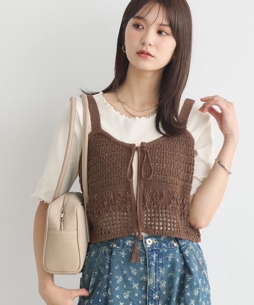 earth music&ecology（アースミュージックアンドエコロジー）の「フリンジニットビスチェ（ベスト・レディース・ブラック/ブラウン/アイボリー・FREE）」の3枚目の写真