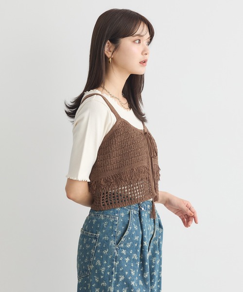 earth music&ecology（アースミュージックアンドエコロジー）の「フリンジニットビスチェ（ベスト・レディース・ブラック/ブラウン/アイボリー・FREE）」の11枚目の写真