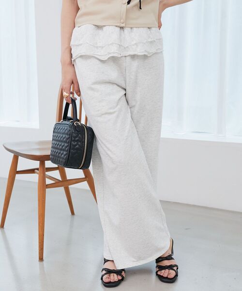 MAJESTIC LEGON（マジェスティックレゴン）の「フリルレイヤードスウェットパンツ（スウェットパンツ・レディース・オートミール/ネイビー/グレー・MEDIUM/SMALL）」の8枚目の写真