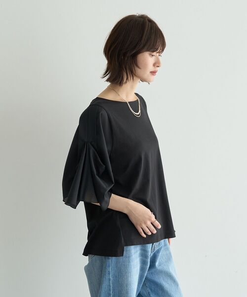 YECCA VECCA（イェッカヴェッカ）の「シアースリーブカットソー（Tシャツ/カットソー・レディース・オフホワイト/チャコールグレー/ブラック・FREE）」の19枚目の写真