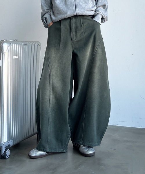 MandO（Auntie Rosa）（エムオー）の「アソートウォッシュドワイド切り替えバルーンワイドパンツ（デニムパンツ・メンズ・グレー/グリーン系カモフラージュ/カーキ/ブラック・LARGE/MEDIUM/SMALL）」の10枚目の写真