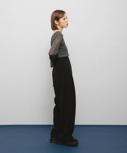 KBF(ケイビーエフ)の「フロッキーウェーブカットソー(Tシャツ/カットソー・レディース・ブラック/ベージュ/グレー・ONE)」の17枚目の写真