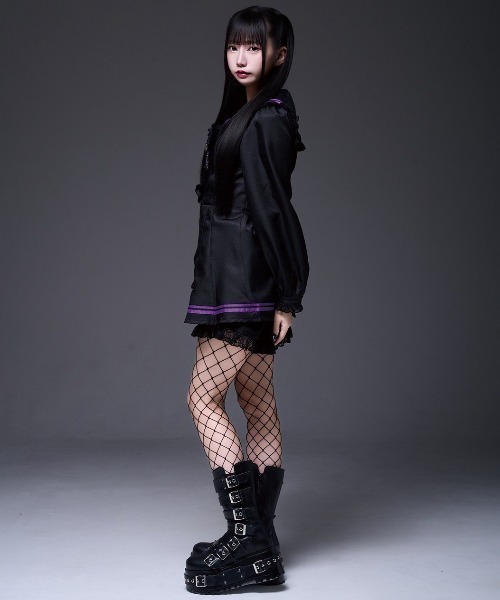 TRAVAS TOKYO/トラバス トーキョー』セーラーフリルセットアップ