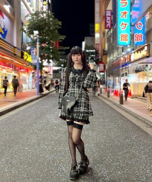 TRAVAS TOKYO(トラバス トウキョウ)の「『TRAVAS TOKYO/トラバス トーキョー』セーラーフリルセットアップ(セットアップ・レディース・ブラック/ブラック×ホワイト・L/M)」の18枚目の写真