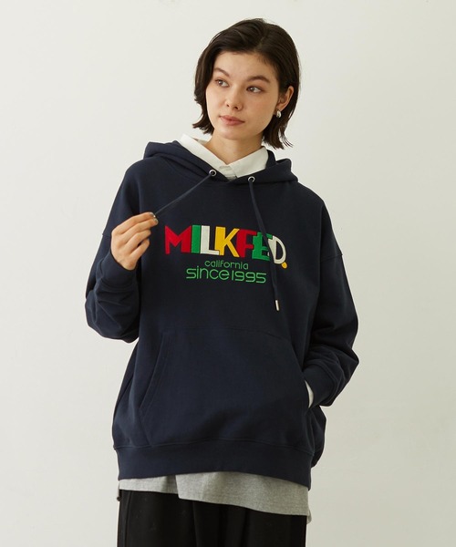 セール】RETRO LOGO FELT PATCH SWEAT HOODIE（パーカー）｜MILKFED